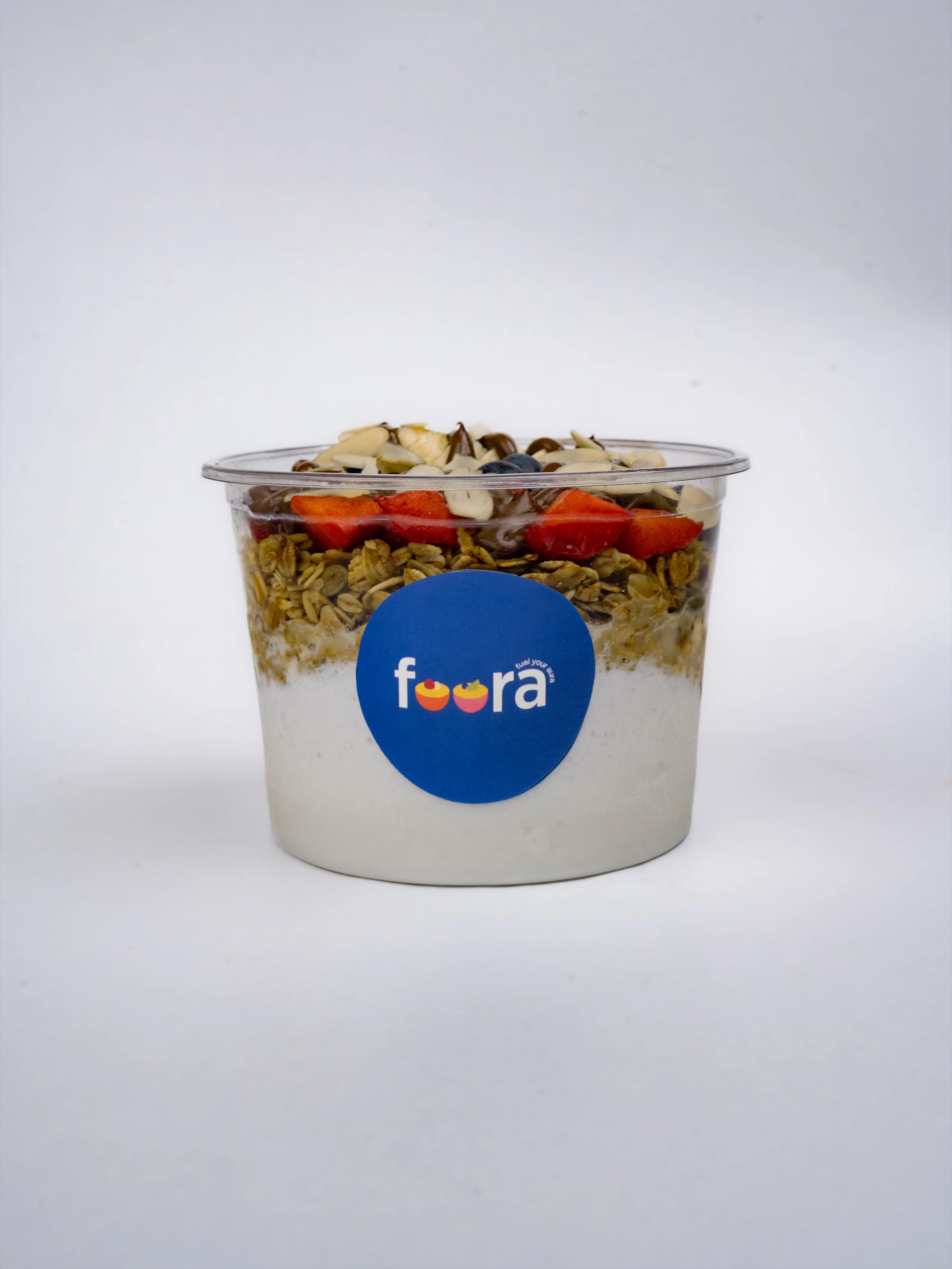 Pina-Coco smoothie bowl